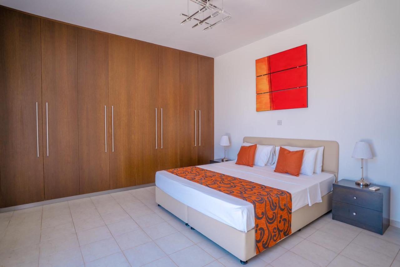 Oniros By Prestige Bookings Peja Zewnętrze zdjęcie