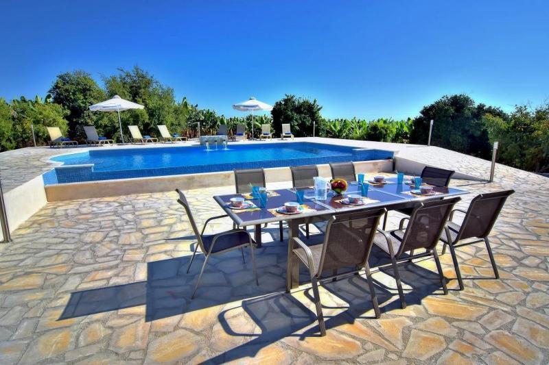 Oniros By Prestige Bookings Peja Zewnętrze zdjęcie
